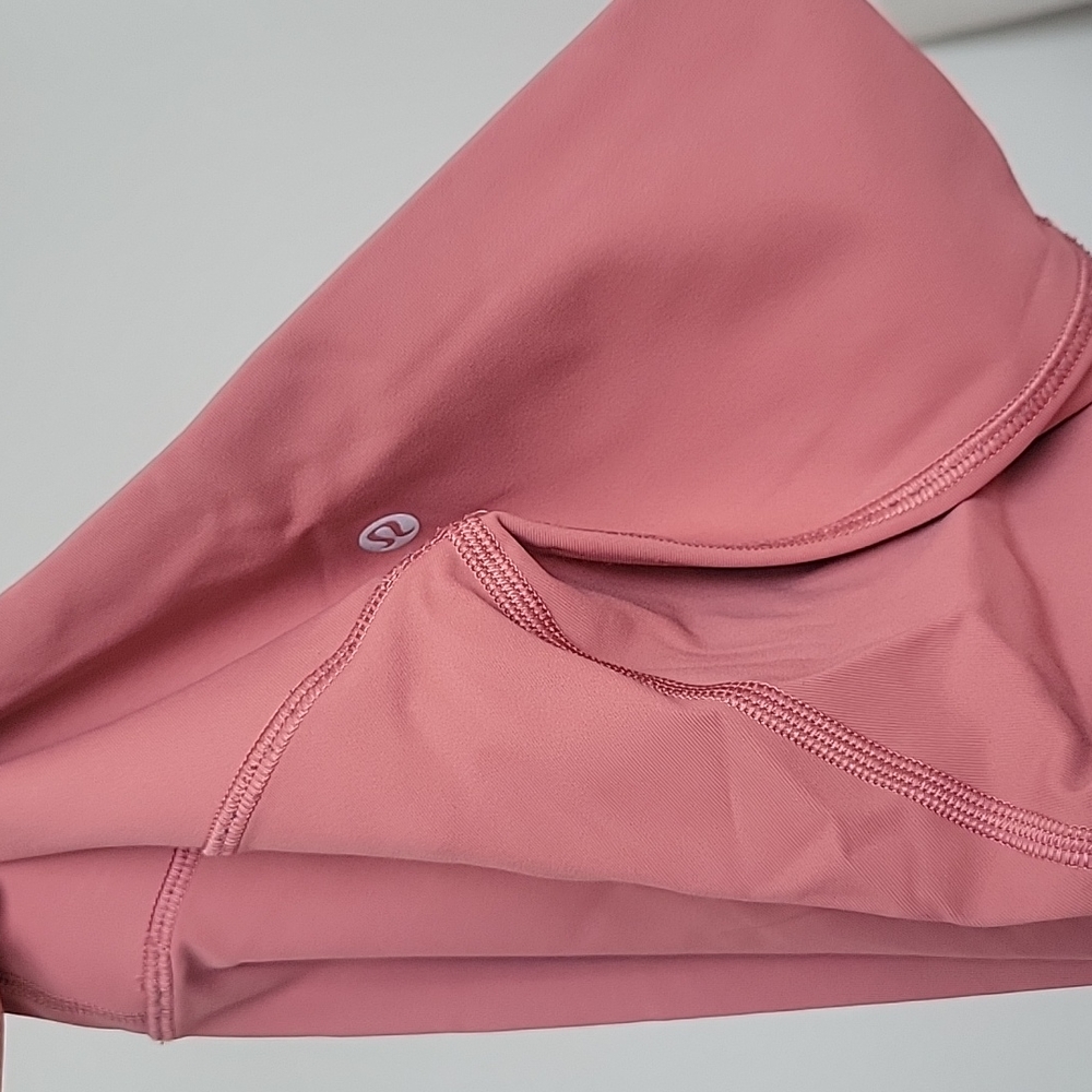 Lululemon legging - Picture 2 of 3